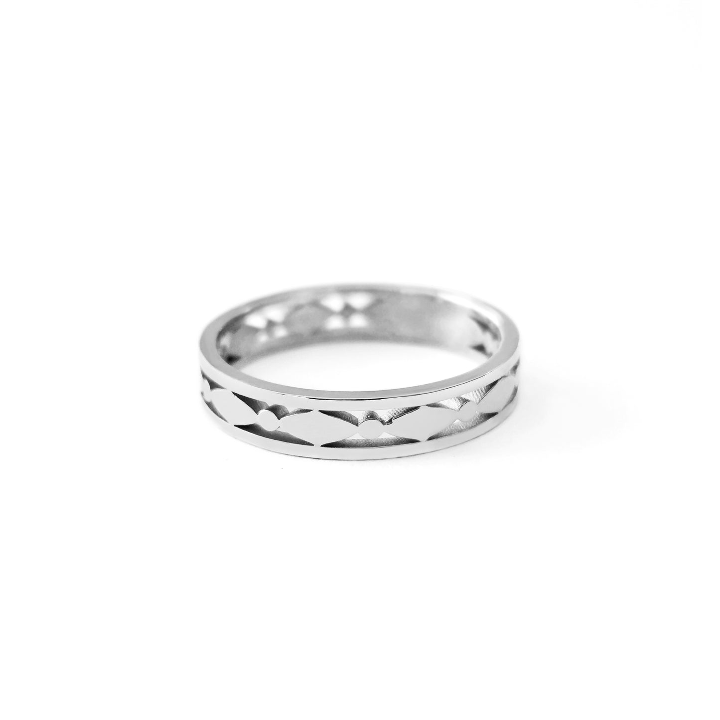 3.7mm solid white gold art deco band